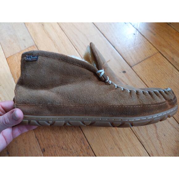 LL BEAN Mens Brown Suede Moccasin Slippers Sherpa Lined Size 8 Medium Classic - Picture 8 of 11